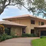 Beautiful home exterior in Florida